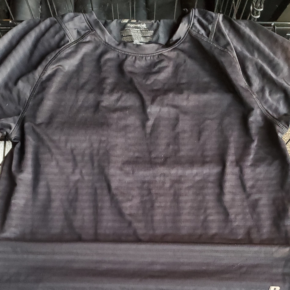Sport t shirt black size small